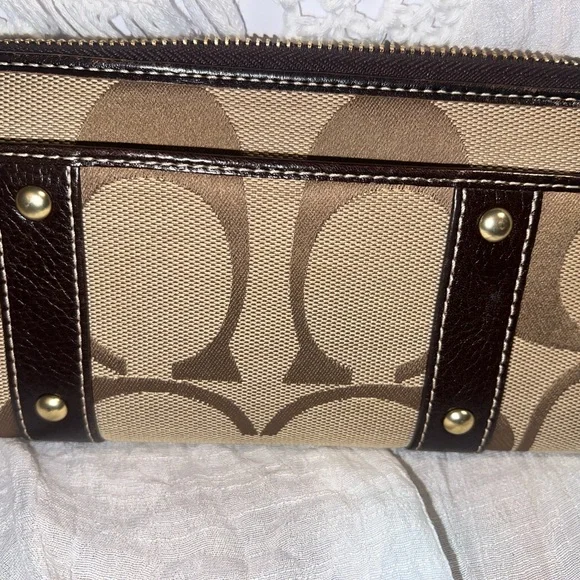 NWT Coach mono zippy wallet - Picture 4 of 6